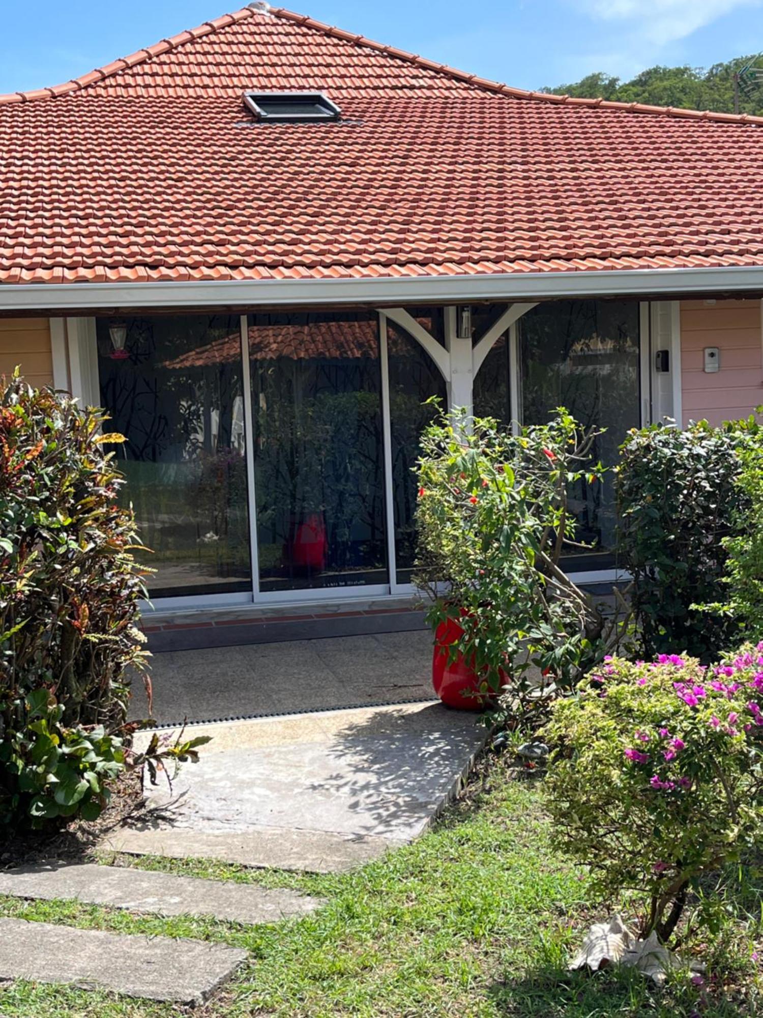 Ferienwohnung Alpinia Sainte-Anne Exterior foto